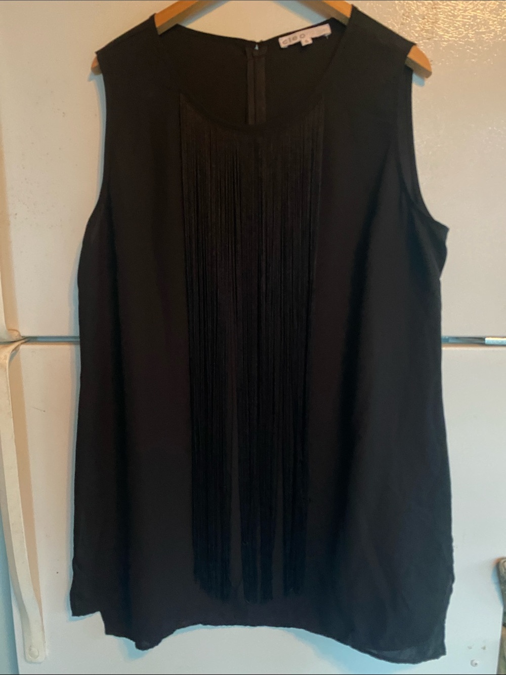 CLEO Black Sleeveless Fringe-Front Camisole. NWOT. Size XL.
